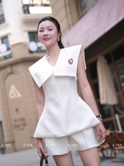 Áo kiểu nữ thiết kế không tay (kèm tag cài)