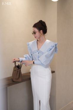 Áo sơ mi phủ vai viền bèo