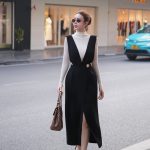 Váy yếm xẻ chân đính tag