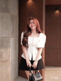 Áo cổ rộng vai vòm