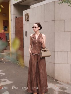 Set áo vest 2 cổ kẻ viền và quần ống rộng