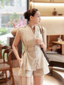 Set áo tay chờm cổ vest kèm đai eo và quần short