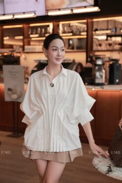 Áo sơ mi tay phồng giật tầng
