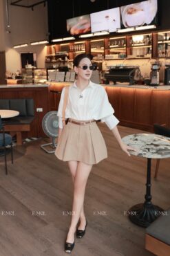 Chân váy xoè li dáng ngắn