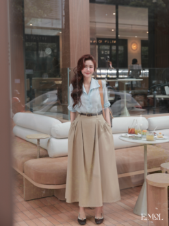 Áo sơ mi tơ vân tay lỡ toả hoa