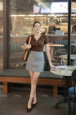 Chân váy kaki vân đính cúc dáng ngắn Linea Button