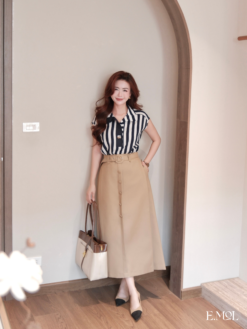 Chân váy kaki ly hông dáng dài đính cúc DOUBLE SIDE BELT